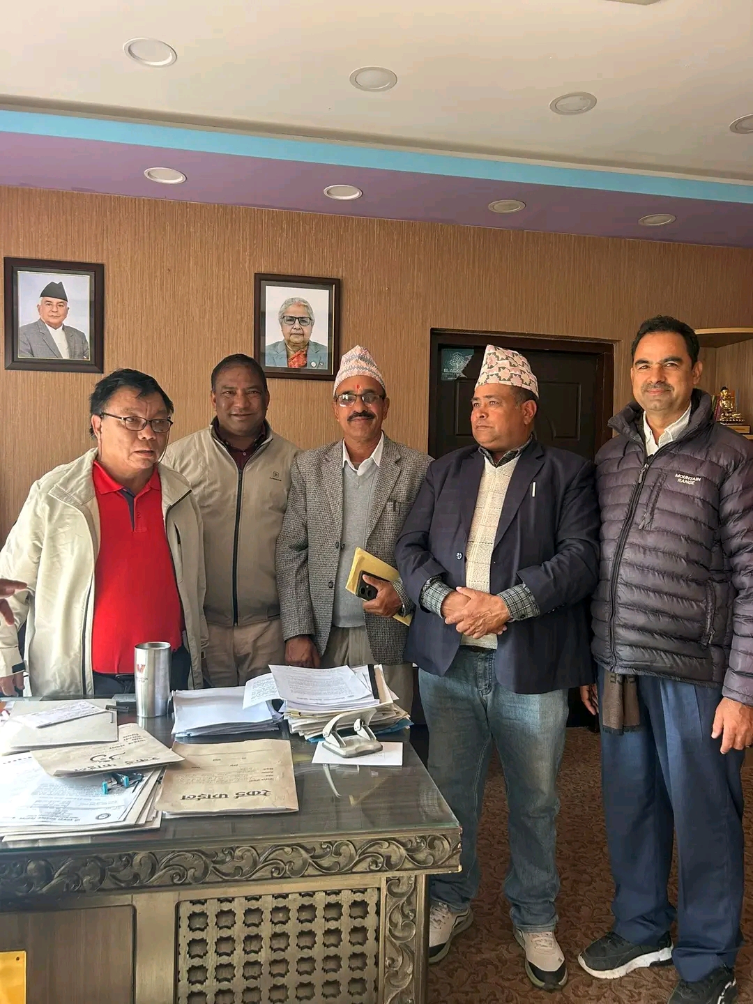 डडेल्धुराका काटिएका योजनाबारे राष्ट्रिय सभा सदस्य पार्कीको अगुवाइमा डेलिगेसन