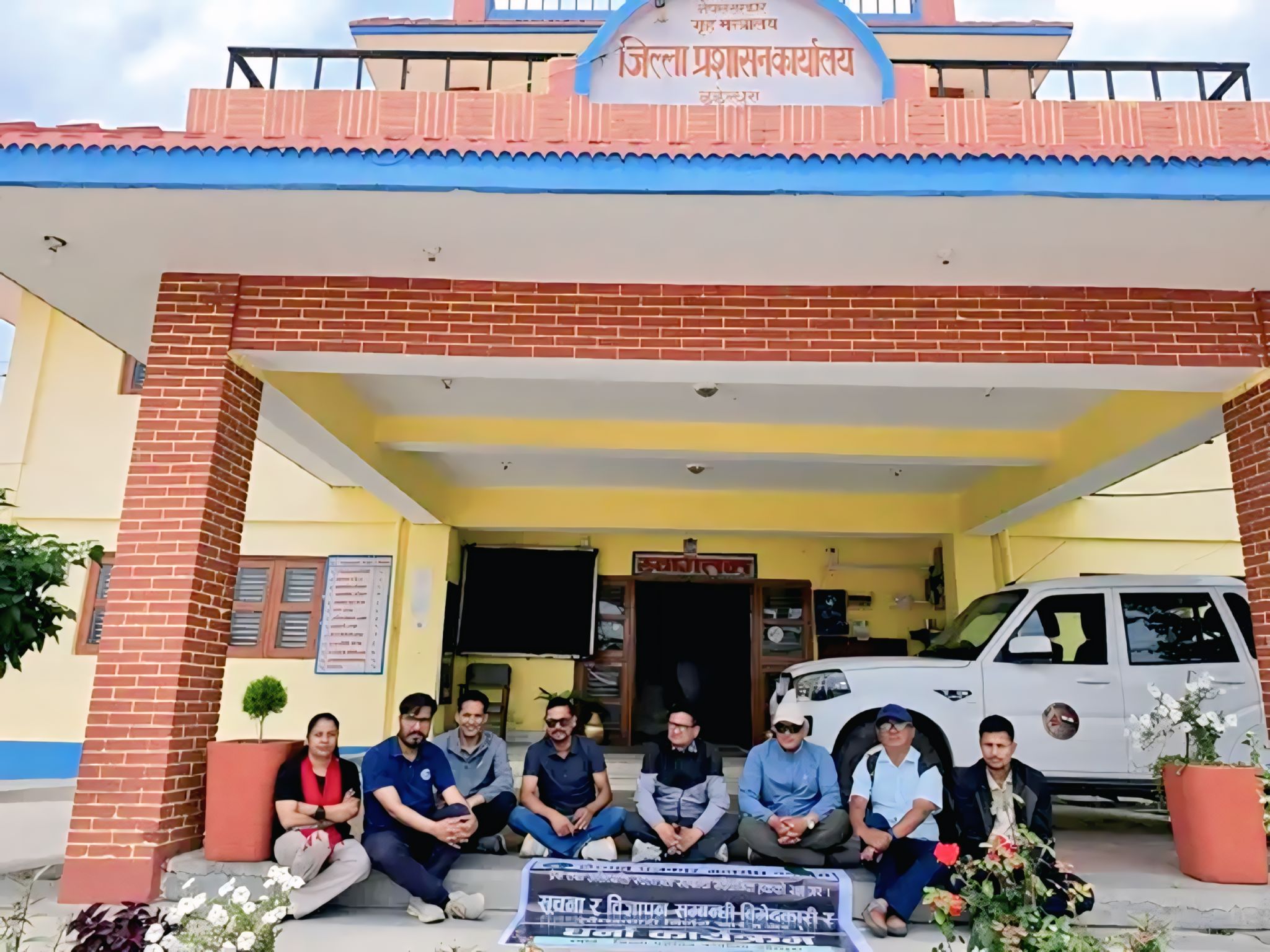 प्रेस स्वतन्त्रताको रक्षाका लागि डडेल्धुराका पत्रकार आन्दोलित