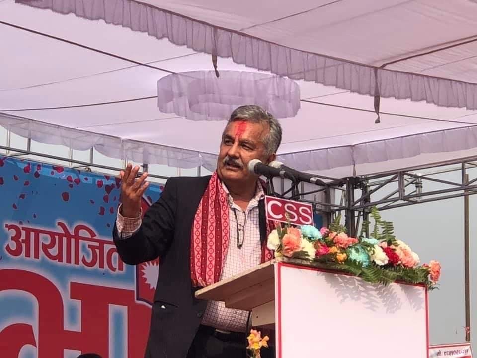 केपी शर्मा ओलीलाई चितवनमा राममन्दिर बनाएर मुल पुरोहित बनाउं: सुरेन्द्र पाण्डे