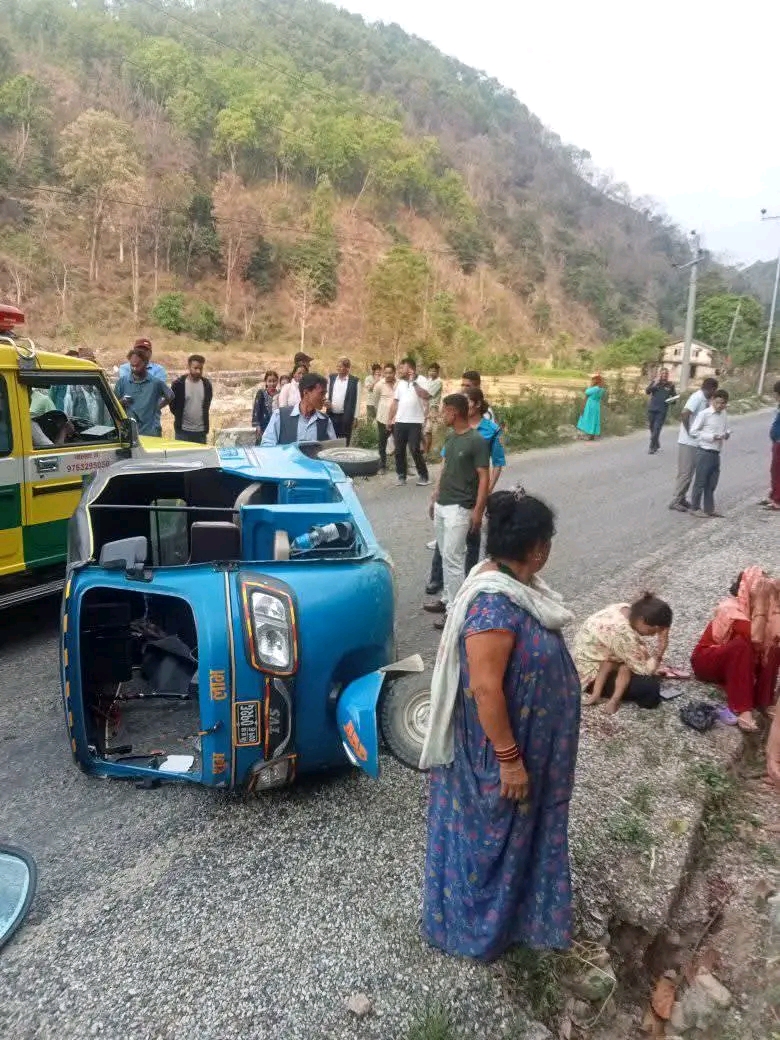 डडेल्धुराको आलितालमा अटोको ठक्करबाट बालकको ज्यान गयो