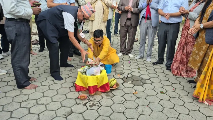 मुख्यमन्त्री खगराज भट्टद्वारा विधिपूर्वक पूजा गरी बडिमालिकाको पेटारो प्रस्थान 