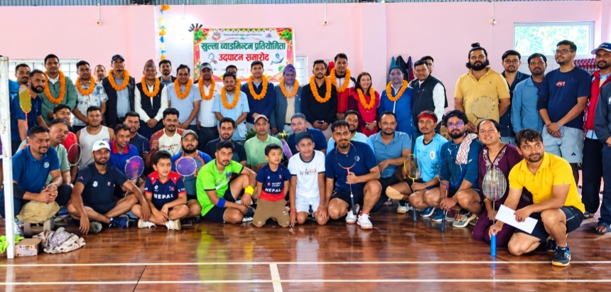 ​डडेल्धुरा मैत्रीपूर्ण ब्याडमिन्टन : उपाधि यात्राका लागि ८ टिम अन्तिम आठमा प्रवेश