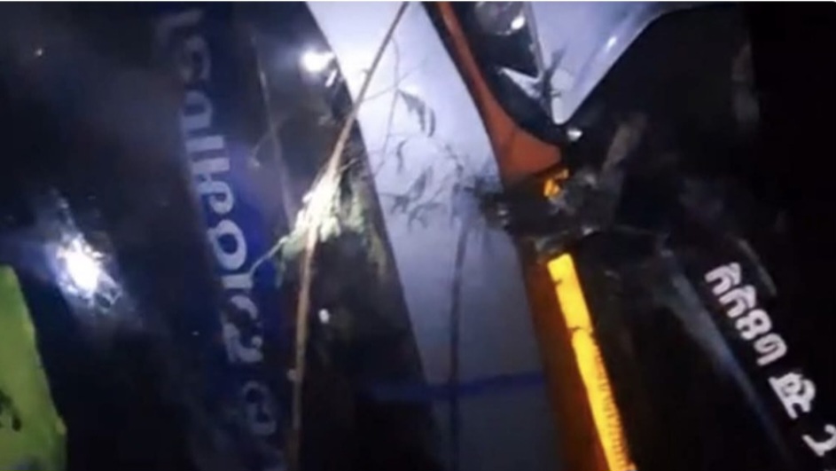 डडेल्धुराबाट काठमाडौं जाँदै गरेको बस लमहीमा दुर्घटना, २२ यात्रु घाइते