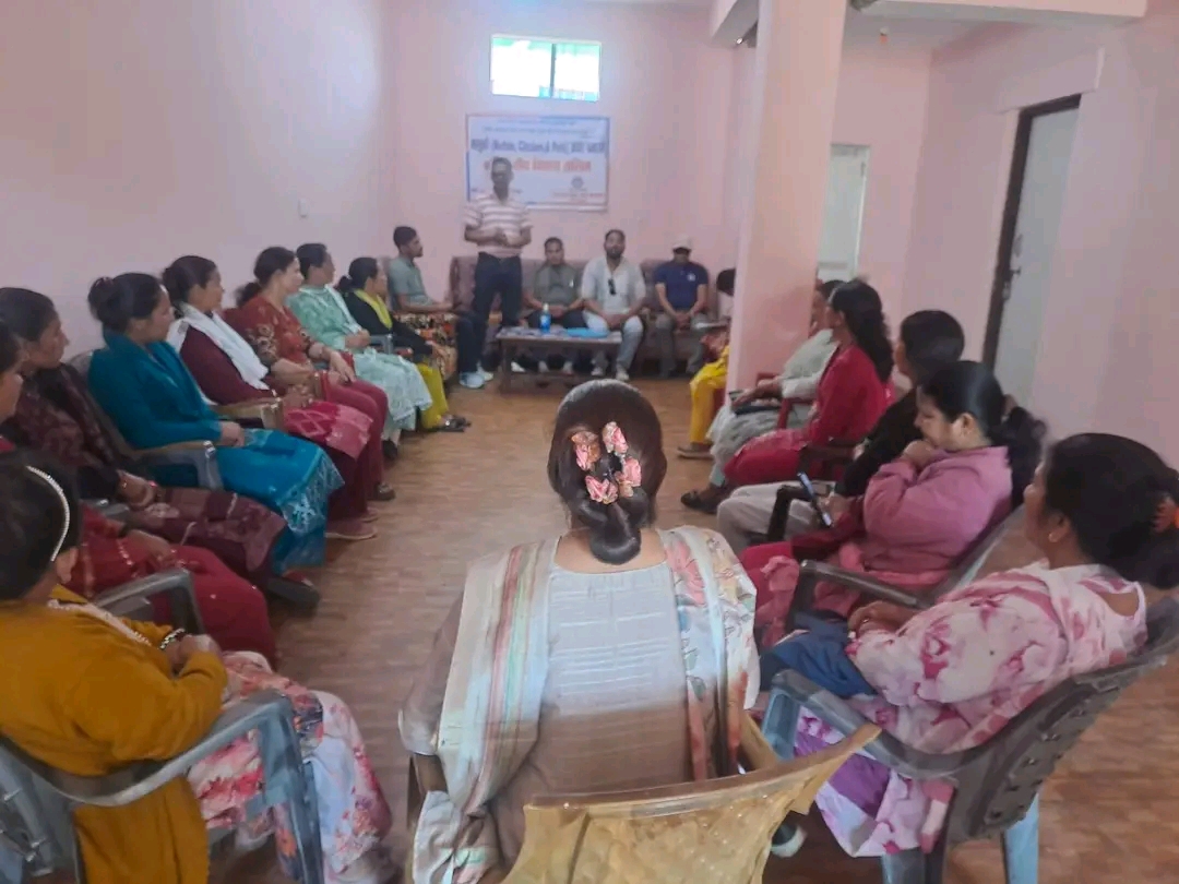डडेल्धुराका महिलाहरूलाइ सात दिने मासुको अचार बनाउने तालिम सुरु