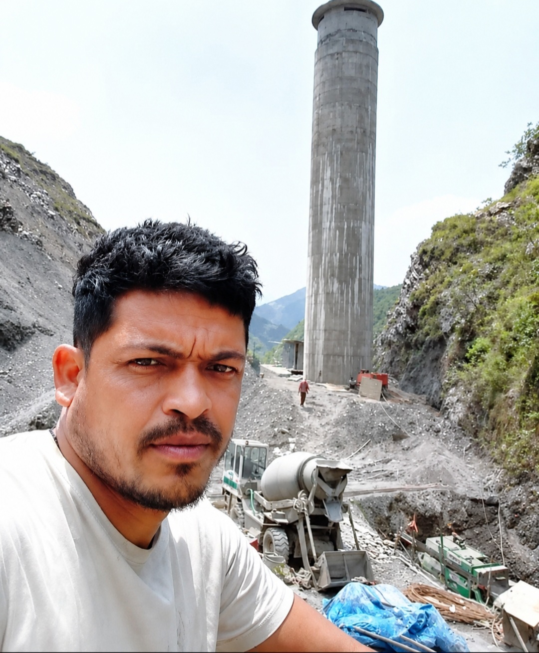 डडेल्धुरा अजयमेरुका रमेशबहादुर पाण्डे धादिङमा बेपत्ता: परिवारद्वारा खोजीका लागि याचना