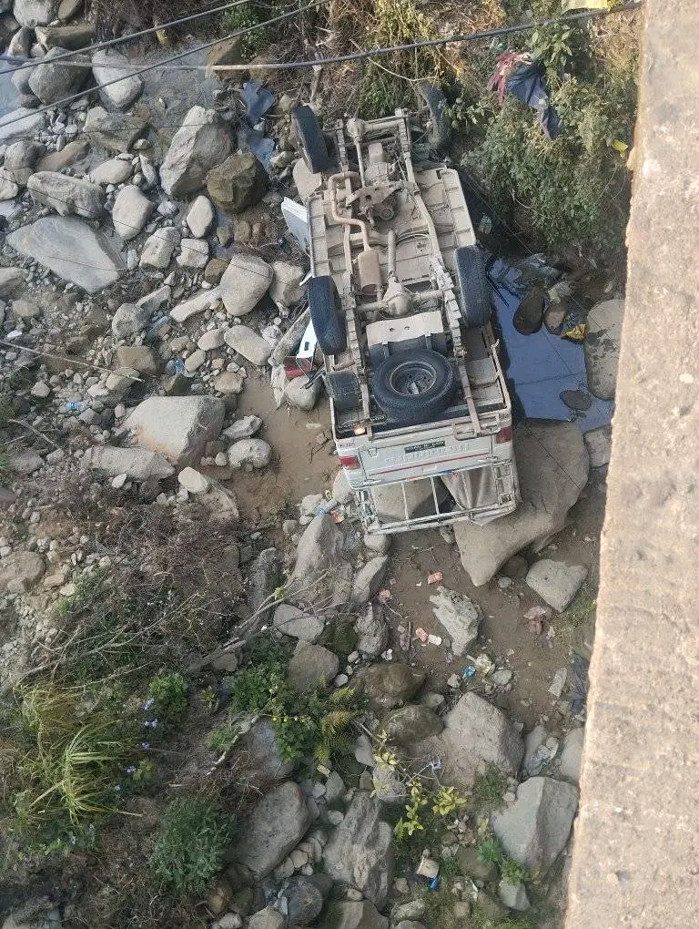 कैलालीको खानिडाँडा नजिकै बोलेरो दुर्घटना,चालकको मृत्यु