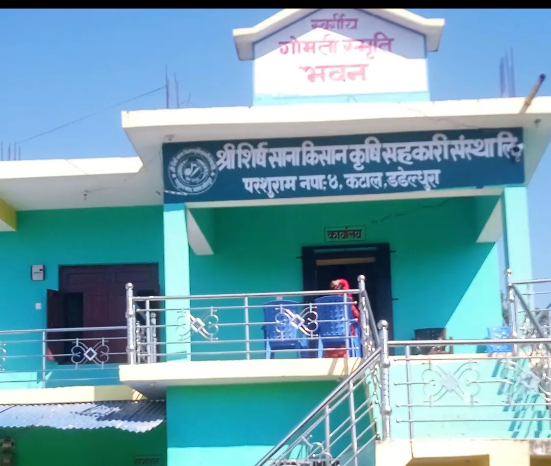 डडेल्धुराको परशुराम स्थित शीर्ष साना किसान सहकारीको रकम चोरी आरोपमा अध्यक्ष र प्रबन्धकसहित ५ जना पक्राउ