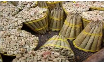 डडेल्धुरामा भन्सार छलीका सामान पक्राउ