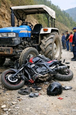 डडेल्धुराको परशुराम–९ कुयापानीमा ट्याक्टर र मोटरसाइकल ठोक्किएर २ जनाको ज्यान गयो