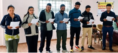 डडेल्धुरामा खेलकुद समिति पदस्थापन, अध्यक्ष ऐरले गराए सपथ