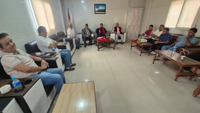 दैजी–जोगबुढा सडकलाई वैकल्पिक राजमार्गका रूपमा विकास गरिने : मुख्यमन्त्री भट्ट