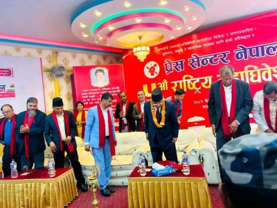 विचौलिया र भ्रष्टाचारविरुद्ध लागे गणतन्त्रवादी दलबीच एकता संभाव: प्रचण्ड