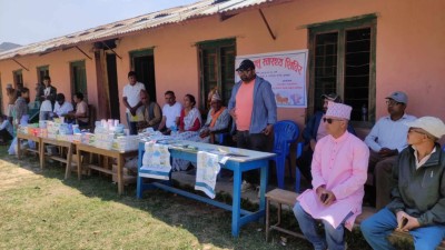 डडेल्धुराको अजयमेरु गाउँपालिका द्वारा पशु स्वास्थ्य घुम्ती शिविर सञ्चालन